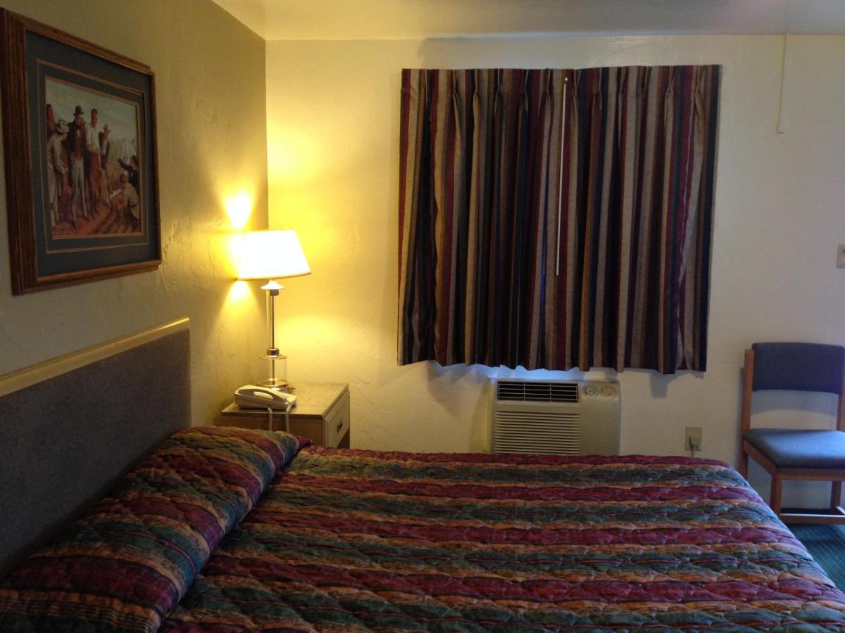 Discovery Inn - image 5
