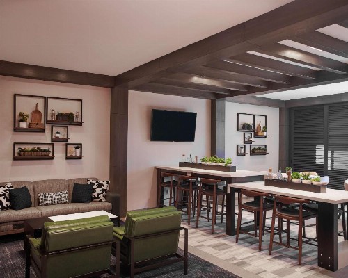Hampton Inn & Suites Sherman Oaks - image 14
