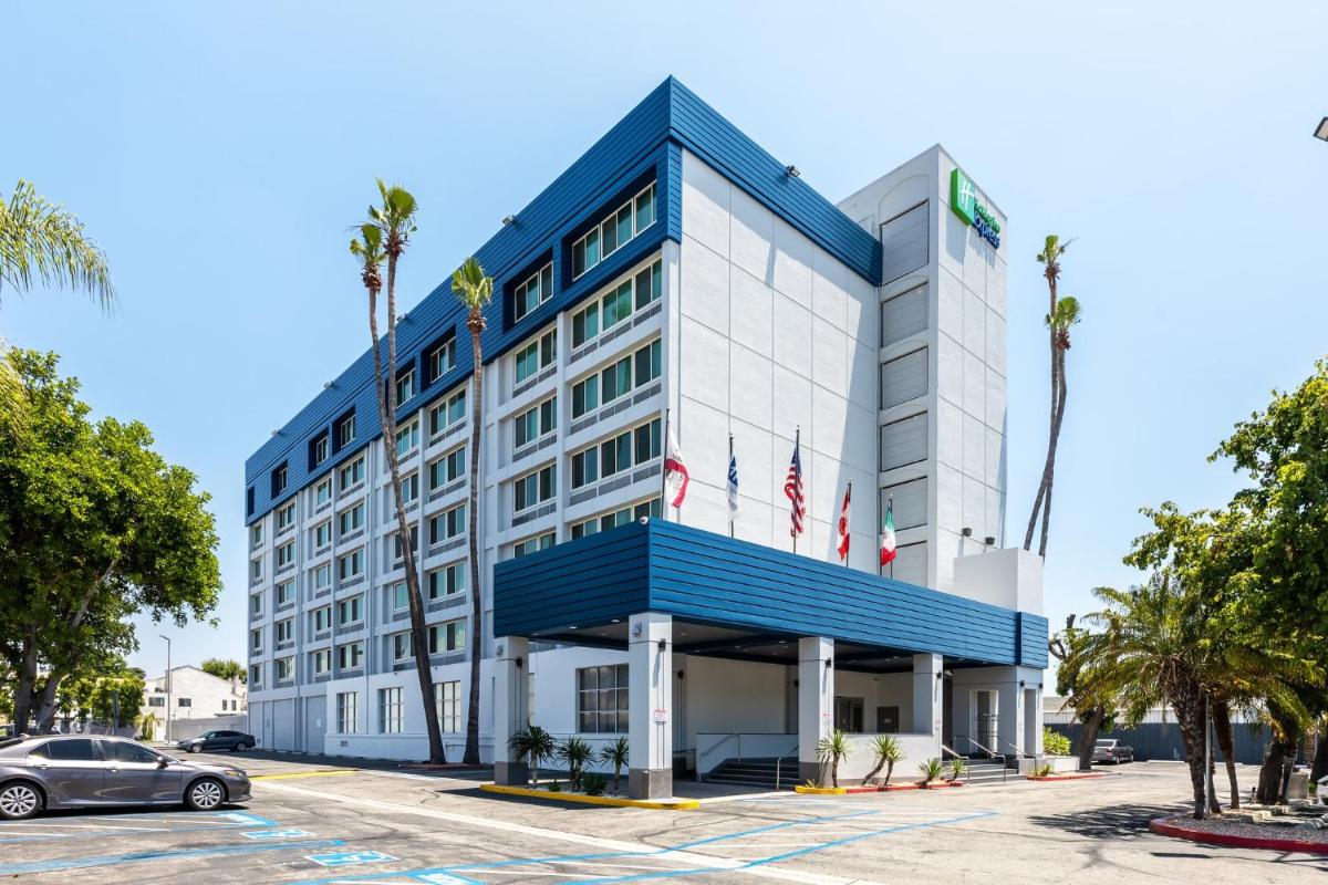 Holiday Inn Express Van Nuys - main image