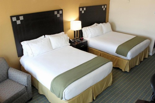 Holiday Inn Express Van Nuys - image 33