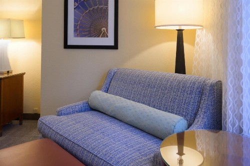 Airtel Plaza Hotel - image 33