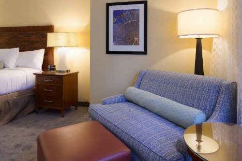 Airtel Plaza Hotel - image 36