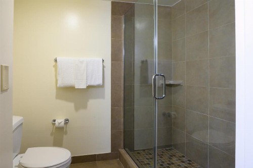 Airtel Plaza Hotel - image 38
