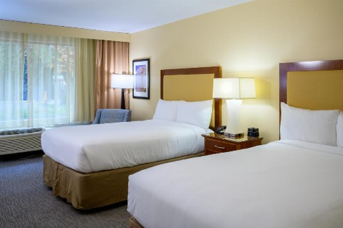 Airtel Plaza Hotel - image 50
