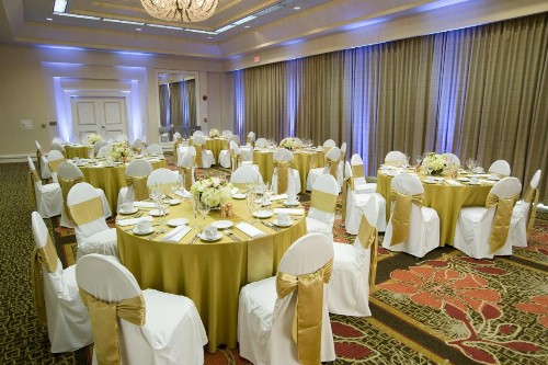 Airtel Plaza Hotel - image 8