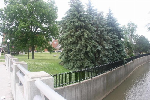 Fountain Inn - image 39