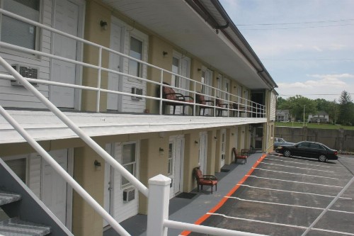Fountain Inn - image 5
