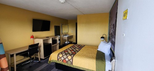Super 8 by Wyndham Vandalia/Dayton International Airport - image 14