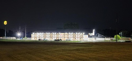 Super 8 by Wyndham Vandalia/Dayton International Airport - image 17