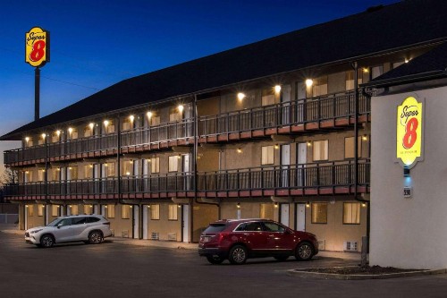 Super 8 by Wyndham Vandalia/Dayton International Airport - image 18