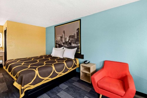Super 8 by Wyndham Vandalia/Dayton International Airport - image 20