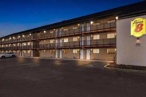 Super 8 by Wyndham Vandalia/Dayton International Airport - image 21