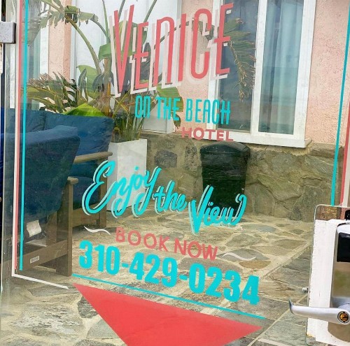 Venice on the Beach Hotel - image 14