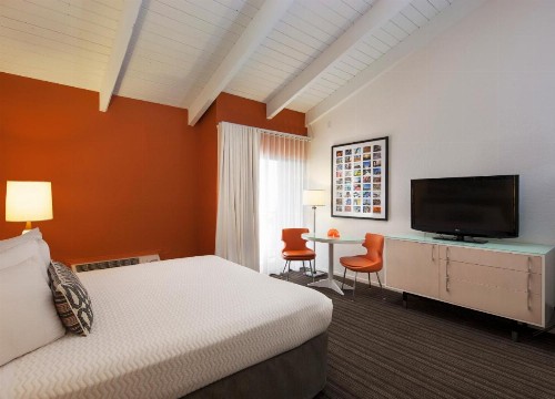 Inn at Venice Beach - image 16