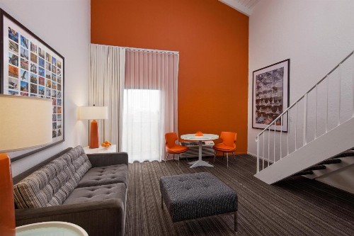 Inn at Venice Beach - image 4