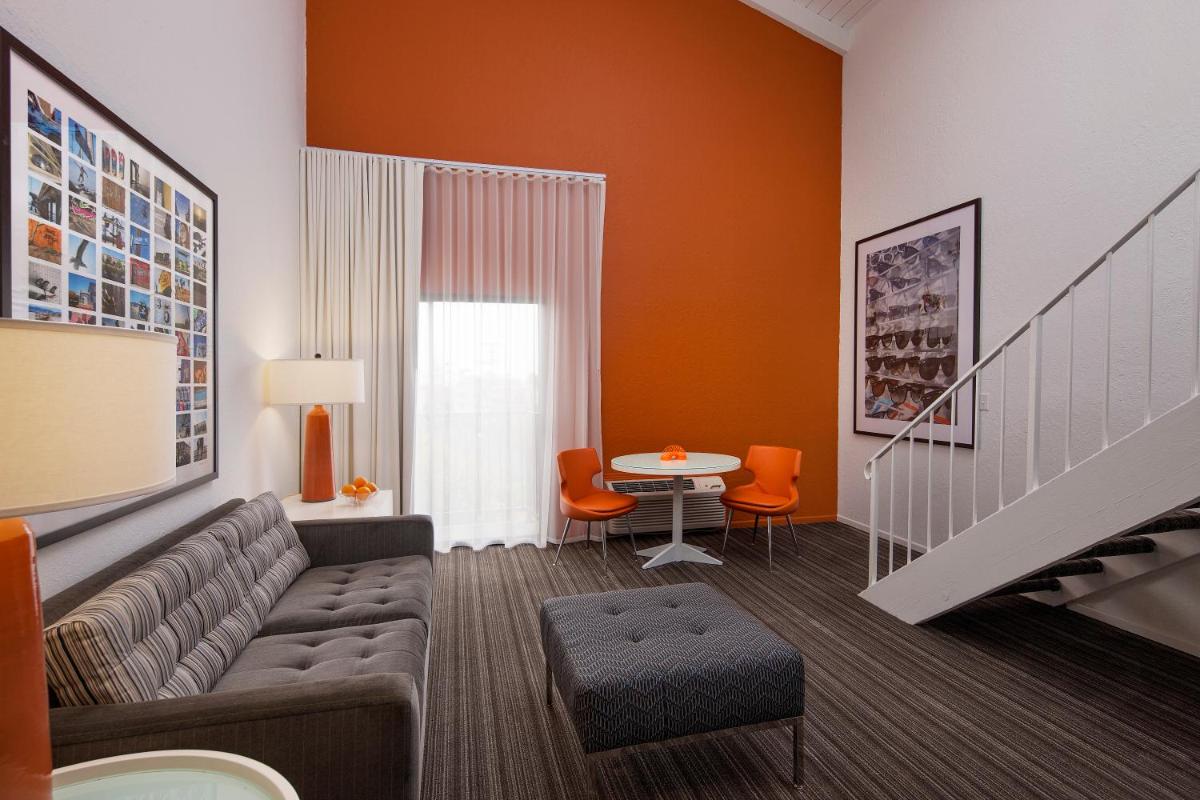Inn at Venice Beach - image 4