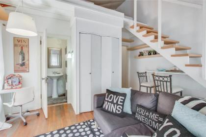 Nirvana~ Stylish Cottage Loft studio @Venice Beach