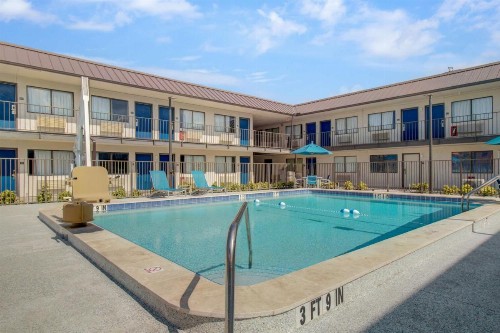 Motel 6-Venice FL - image 13