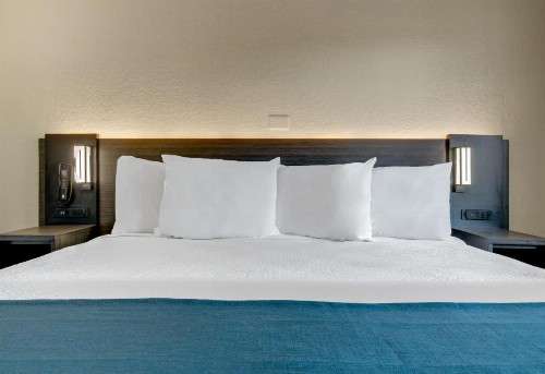 Motel 6-Venice FL - image 5