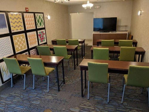 Holiday Inn Express Venice an IHG Hotel - image 21