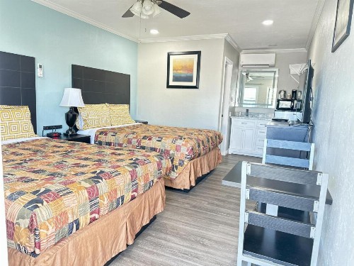 Sunshine Inn & Suites Venice Florida - image 21