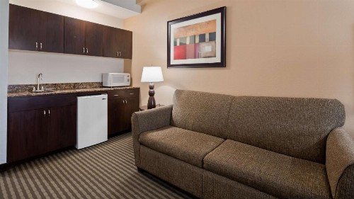 Best Western Plus Ambassador Suites Venice - image 30