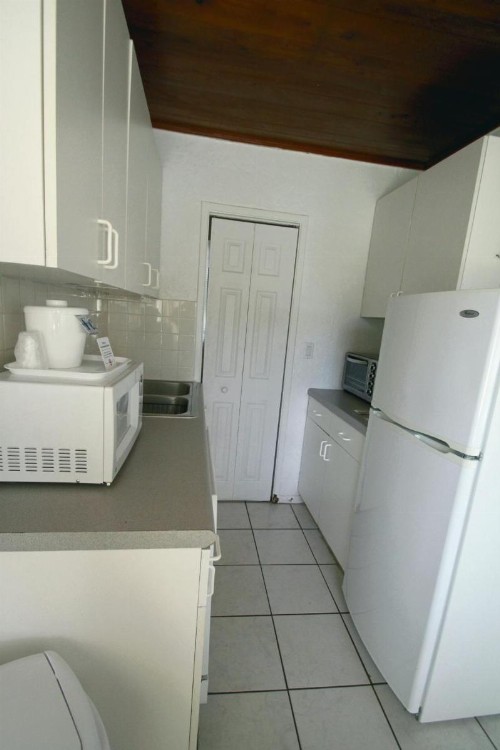 Island Breeze Inn - Venice - image 24