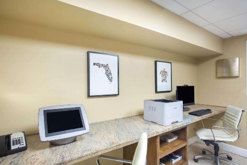 Ramada by Wyndham Venice Hotel Venezia - image 33