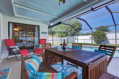 South Venice Pool Home with Fence Dog Friendly - image 13