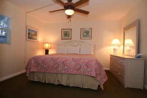 Tropical Villas Of Venice Beach - image 14