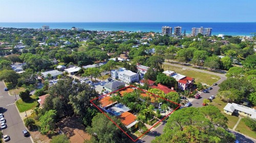 Tropical Villas Of Venice Beach - image 2