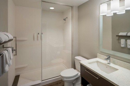 TownePlace Suites By Marriott Venice - image 11