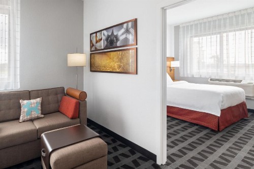 TownePlace Suites By Marriott Venice - image 13