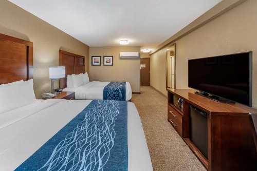 Comfort Inn & Suites Ventura Beach - image 16