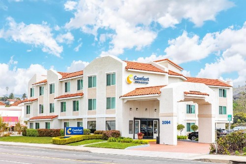 Comfort Inn & Suites Ventura Beach - image 9