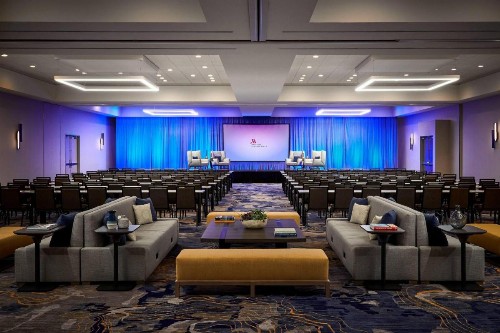 Ventura Beach Marriott - image 32