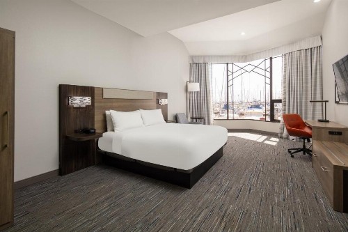 Holiday Inn Express Hotel & Suites Ventura Harbor an IHG Hotel - image 25