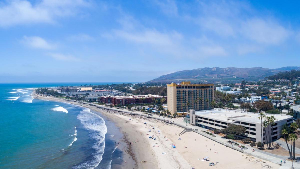 Crowne Plaza Hotel Ventura Beach an IHG Hotel - image 3