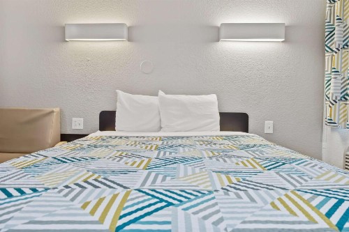 Motel 6-Ventura CA - Beach - image 17