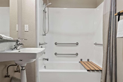 Motel 6-Ventura CA - Beach - image 21
