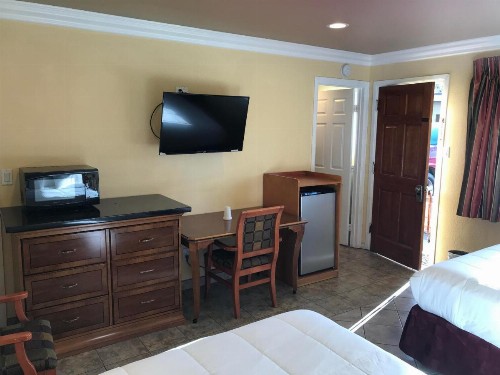 Bayshore Inn Ventura - image 30