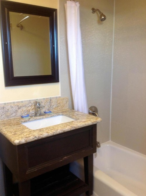 Bayshore Inn Ventura - image 35