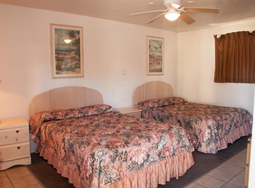 Mission Bell Motel - image 33