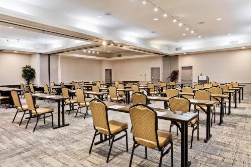 Four Points by Sheraton Ventura Harbor Resort - image 20