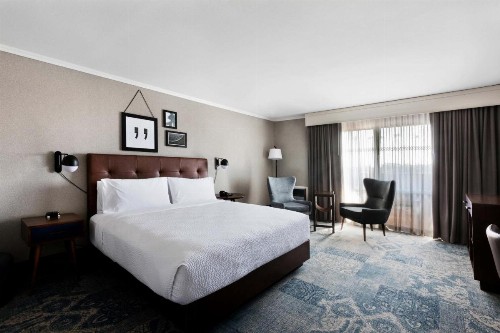 Four Points by Sheraton Ventura Harbor Resort - image 3