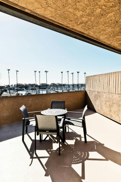 Four Points by Sheraton Ventura Harbor Resort - image 8