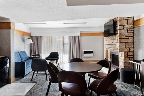 Four Points by Sheraton Ventura Harbor Resort - image 9