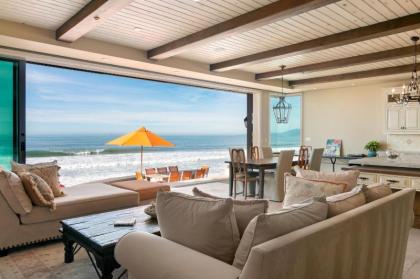 Absolute Oceanfront Opulence in Mussel Shoals home