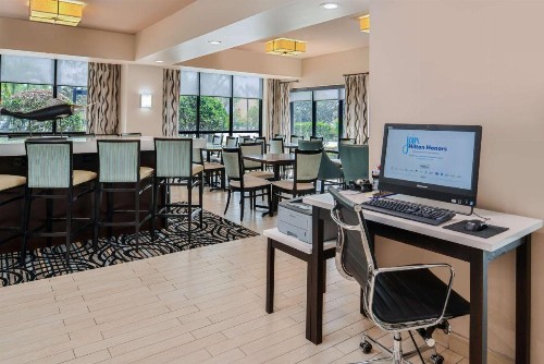 Hampton Inn & Suites Vero Beach Outlets - image 27