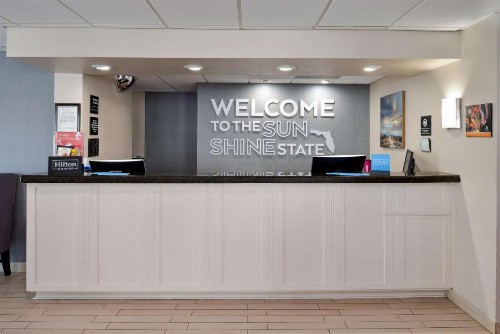 Hampton Inn & Suites Vero Beach Outlets - image 33